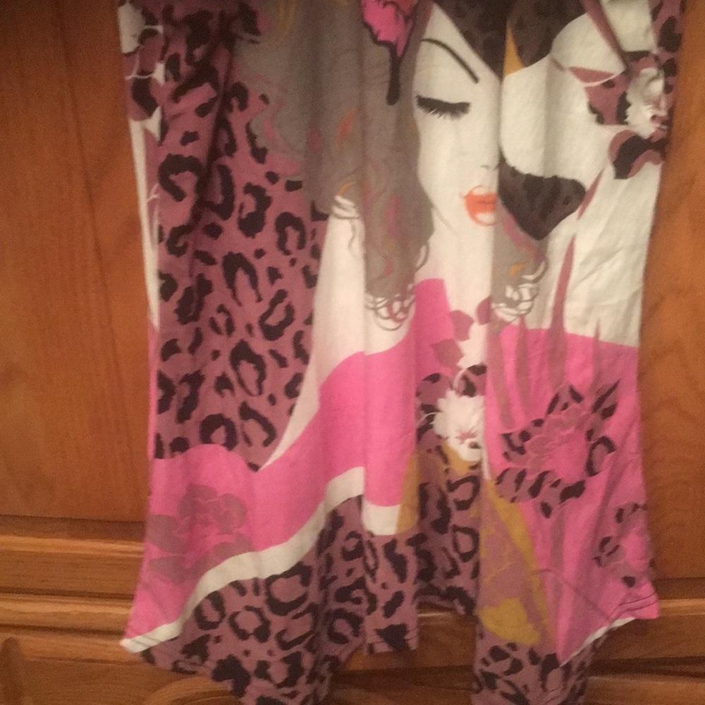 Ladies Top - Picture 4 of 4